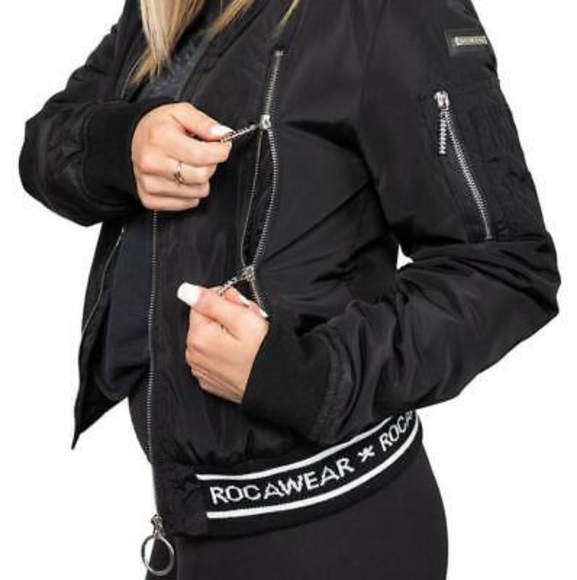 ♠BLACK ROCAWEAR LOGO BOMBER JACKET - Picture 4 of 14